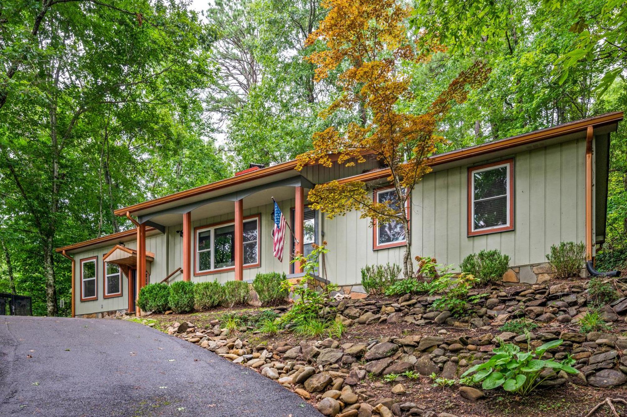 Beautiful Chalet With Fireplace And Large Game Room Gatlinburg Extérieur photo
