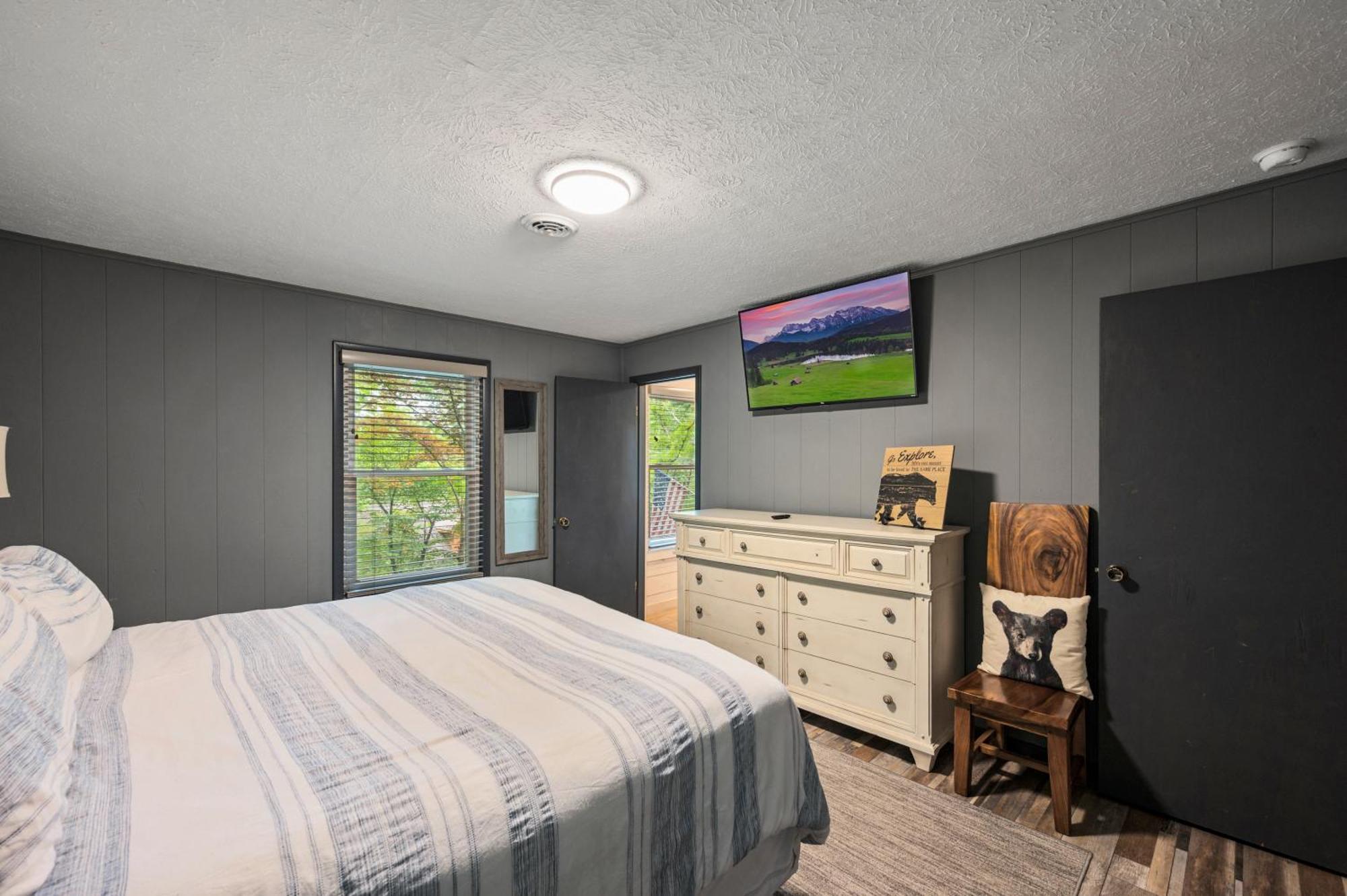 Beautiful Chalet With Fireplace And Large Game Room Gatlinburg Extérieur photo